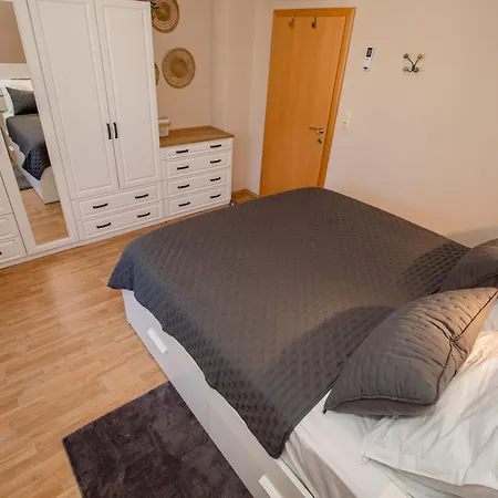 House Dolin * 라브