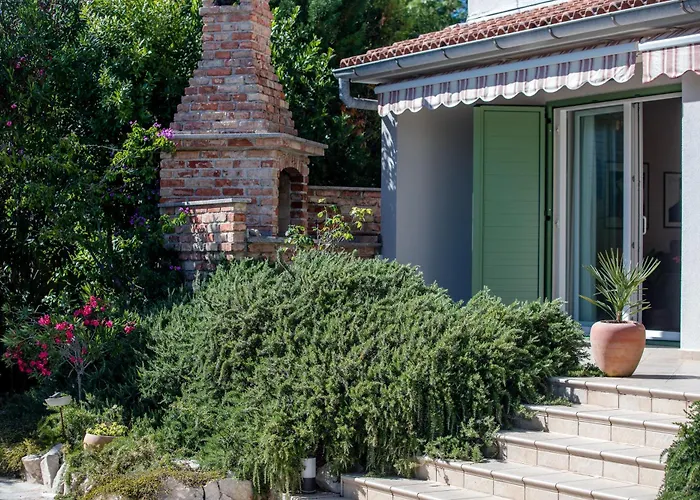 House Dolin Раб